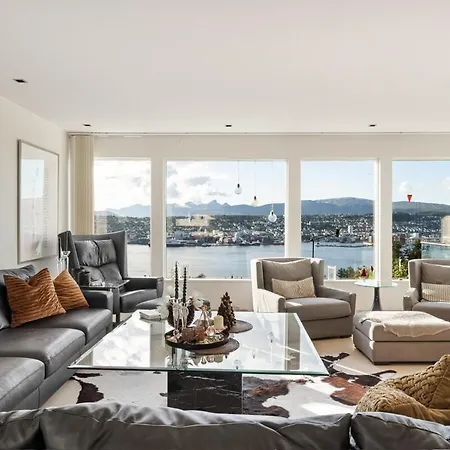 Exclusive With Spectacular Views And Jacuzzi فيلة