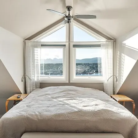 Exclusive With Spectacular Views And Jacuzzi *