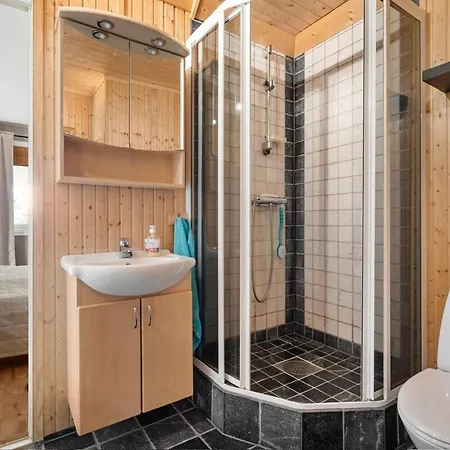 Exclusive With Spectacular Views And Jacuzzi * ترومسو